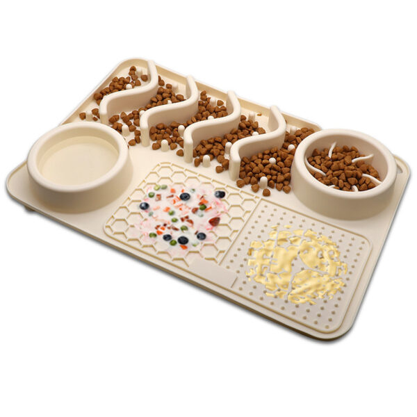 72b5edf4-78f2-4bfe-9b6d-8bd0abf96895.jpg Dog Silicone Licking Pad Pet Licking Mat Silicone Smelling Mat Multifunctional Food Bowl Pets Supplies