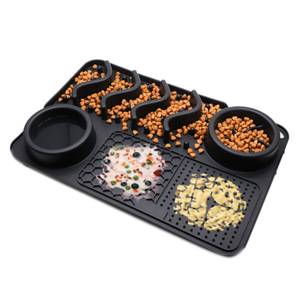 92babd9b-795b-400e-9a42-1fac8c5e235f.jpg Dog Silicone Licking Pad Pet Licking Mat Silicone Smelling Mat Multifunctional Food Bowl Pets Supplies